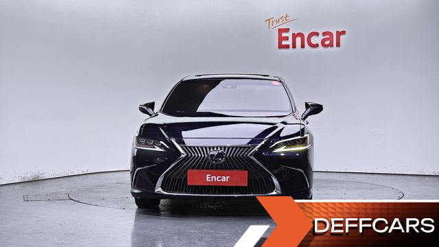 Lexus ES Executive купить на сайте DeffCars
