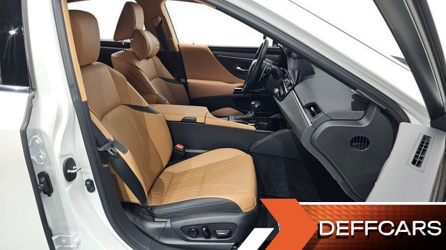 Lexus ES Luxury Plus купить на сайте DeffCars