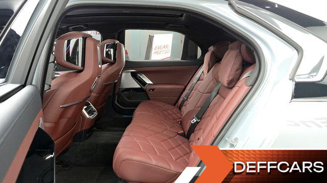 BMW 7-SERIES 740d xDrive M Sport купить на сайте DeffCars