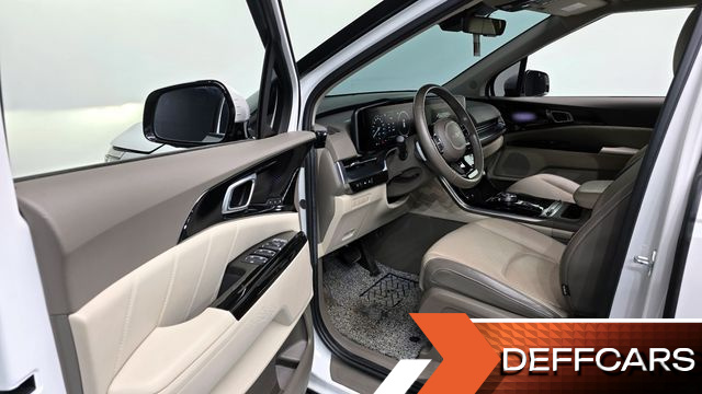 Kia CARNIVAL Gasoline 7-Seater Hi-Limousine Signature купить на сайте DeffCars