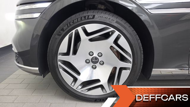 Genesis G90 Gasoline 3.5 Turbo e-S/C AWD LWB купить на сайте DeffCars