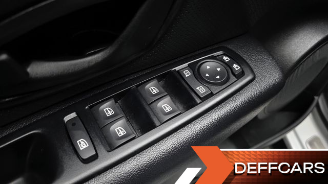 Renault-KoreaSamsung SM3 SE купить на сайте DeffCars