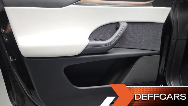 Tesla MODEL X AWD купить на сайте DeffCars