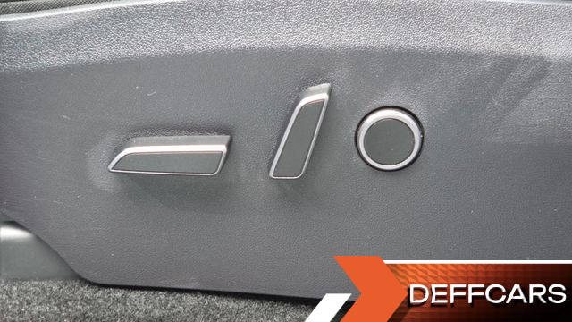 Tesla MODEL Y RWD купить на сайте DeffCars