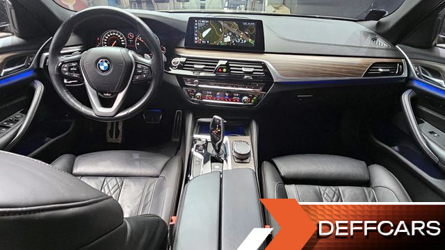 BMW 5-SERIES 520d M Sport Package Plus купить на сайте DeffCars