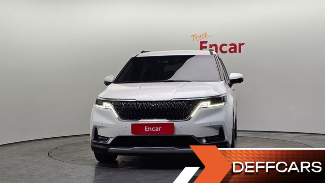 Kia CARNIVAL Gasoline 9-Seater Signature купить на сайте DeffCars
