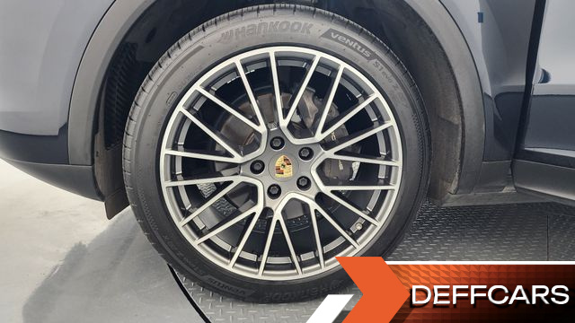 Porsche CAYENNE 3.0 купить на сайте DeffCars