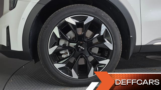 Kia SORENTO Gasoline 2.5T 2WD Noblesse купить на сайте DeffCars
