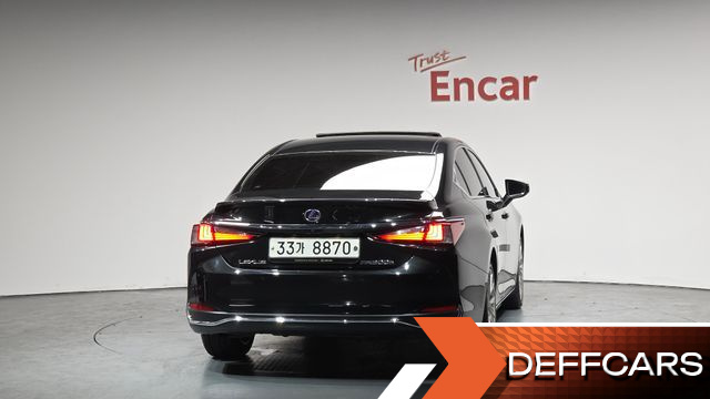 Lexus ES Executive купить на сайте DeffCars