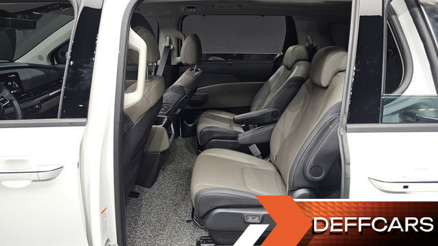 Kia CARNIVAL Gasoline 9-Seater Noblesse купить на сайте DeffCars