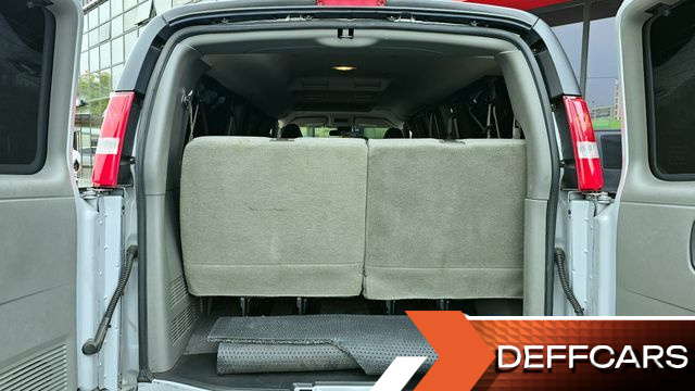 GMC SAVANA 6.0 купить на сайте DeffCars
