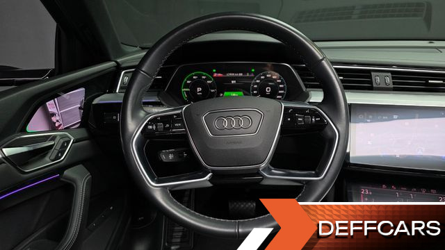 Audi Q8 E-TRON 55 Quattro Premium купить на сайте DeffCars