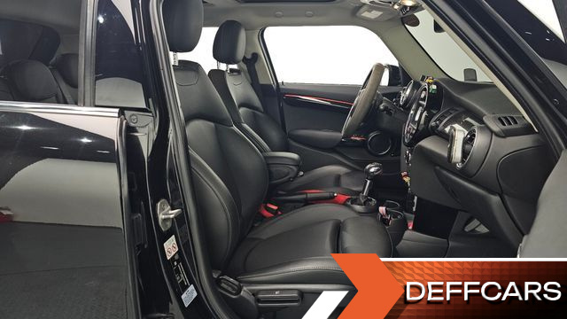 Mini COOPER 5Door Standard 3rd купить на сайте DeffCars