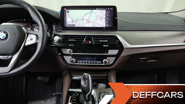 BMW 5-SERIES 530i Luxury купить на сайте DeffCars