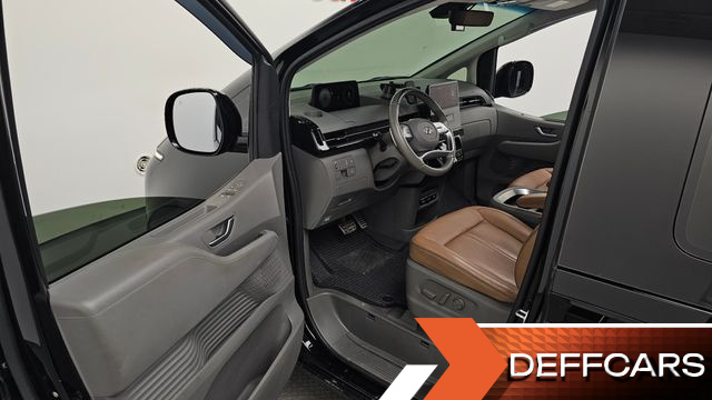 Hyundai STARIA L3.5 Lounge 9-Seater Inspiration купить на сайте DeffCars