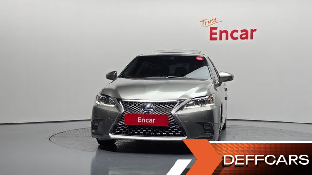 Lexus CT200H 1.8 Supreme ZWA10 купить на сайте DeffCars