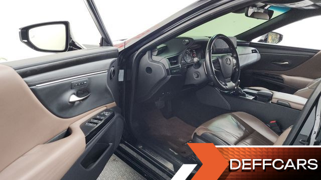 Lexus ES Luxury Plus купить на сайте DeffCars