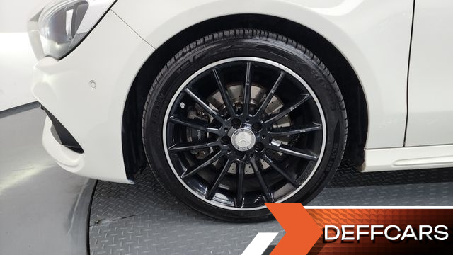 Mercedes CLA-CLASS CLA250 4MATIC AMG Line купить на сайте DeffCars