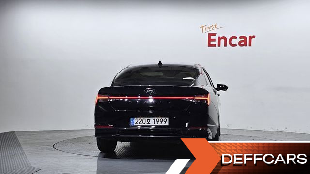 Hyundai AVANTE Inspiration купить на сайте DeffCars