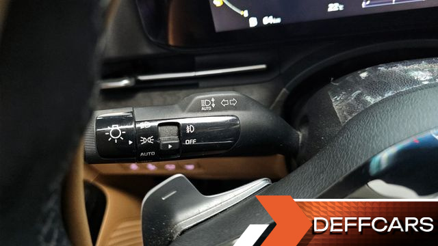 Kia CARNIVAL Gasoline 9-Seater Signature купить на сайте DeffCars