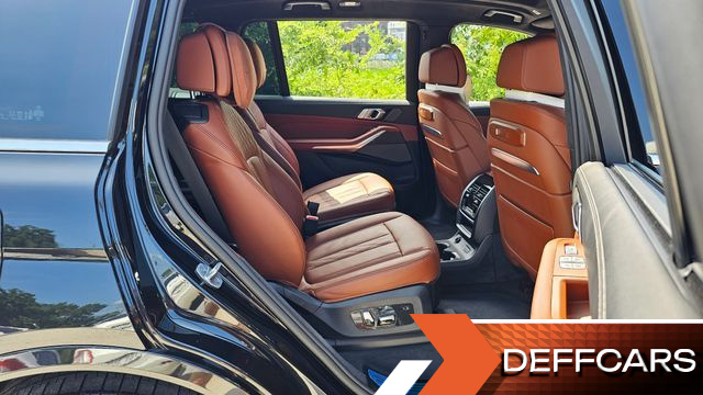 BMW X7 xDrive 40i M Sport 6STR купить на сайте DeffCars