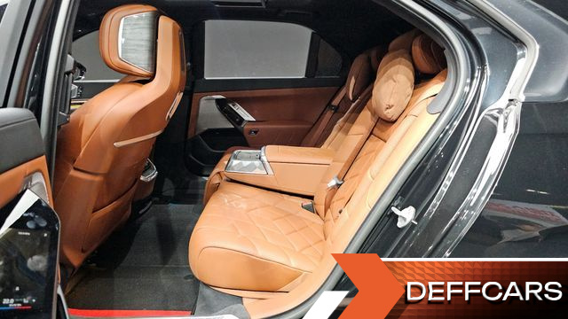 BMW 7-SERIES 740i xDrive M Sport купить на сайте DeffCars