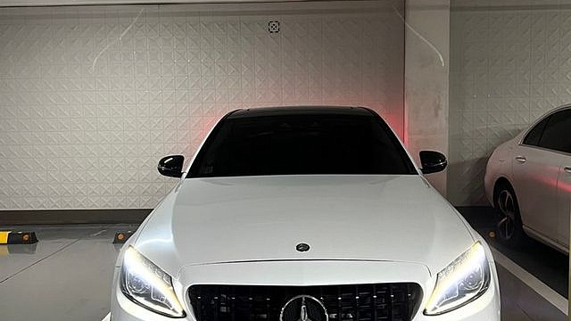 Mercedes C-CLASS C200 купить на сайте DeffCars