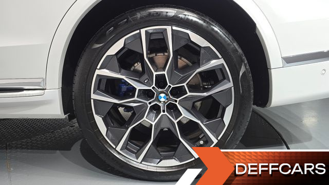BMW X7 xDrive 40i M Sport 6STR купить на сайте DeffCars
