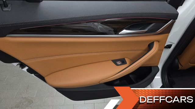 BMW 5-SERIES 520i Luxury купить на сайте DeffCars