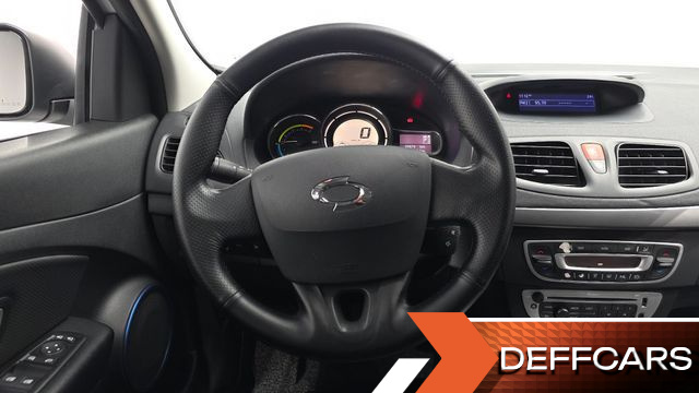 Renault-KoreaSamsung SM3 SE купить на сайте DeffCars