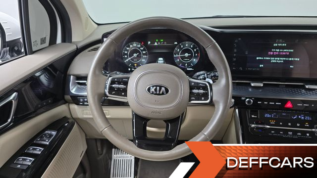 Kia CARNIVAL Gasoline 7-Seater Hi-Limousine Signature купить на сайте DeffCars