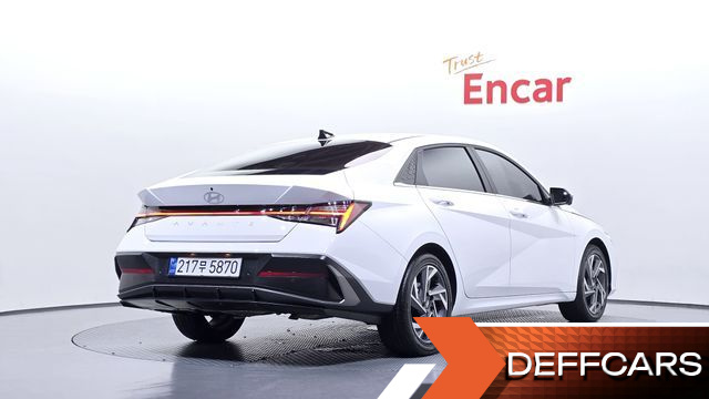 Hyundai AVANTE 1.6 LPi Inspiration купить на сайте DeffCars