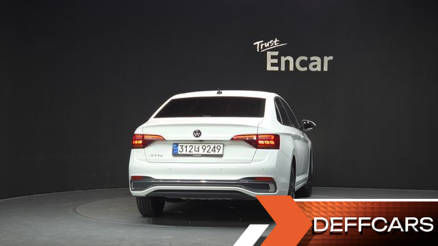 Volkswagen JETTA 1.5 TSI Prestige купить на сайте DeffCars