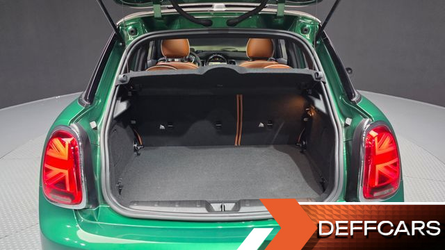 Mini COOPER 5-Door Piccadilly Edition 3rd купить на сайте DeffCars
