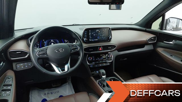 Hyundai SANTAFE Gasoline 2.0T 4WD Inspiration купить на сайте DeffCars
