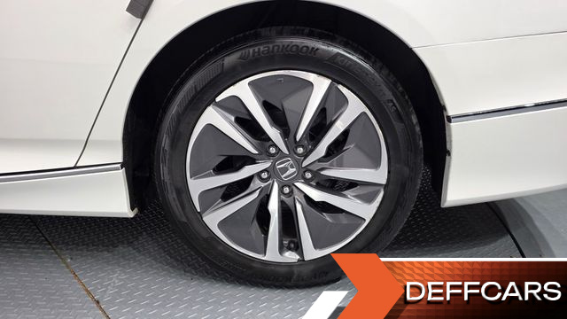 Honda ACCORD 2.0 Hybrid Touring купить на сайте DeffCars