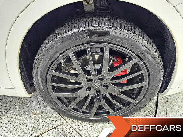 Maserati LEVANTE 3.0 Diesel AWD GranLusso купить на сайте DeffCars