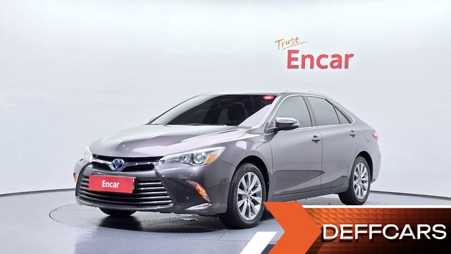 Toyota CAMRY Hybrid LE купить на сайте DeffCars