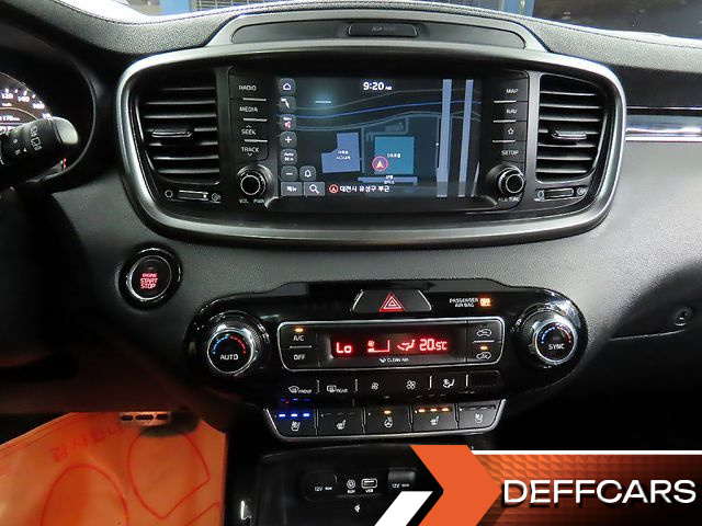 Kia SORENTO Diesel 2.2 2WD Master Special купить на сайте DeffCars