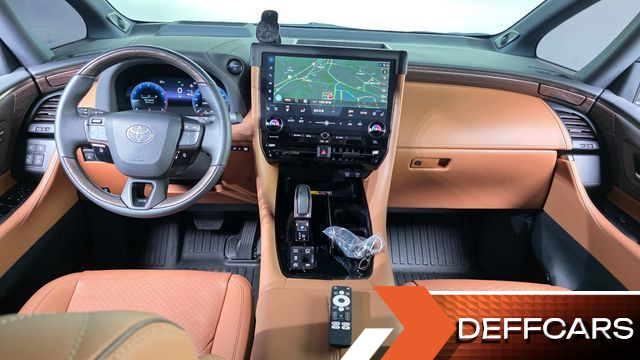 Toyota ALPHARD 2.5 HEV Executive AWD купить на сайте DeffCars