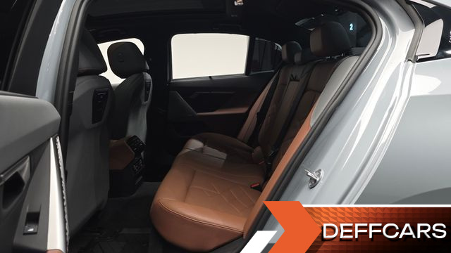 BMW 5-SERIES 530i xDrive M Sport купить на сайте DeffCars