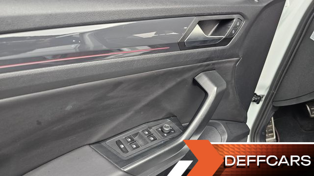 Volkswagen T-ROC 2.0 TDI Premium купить на сайте DeffCars