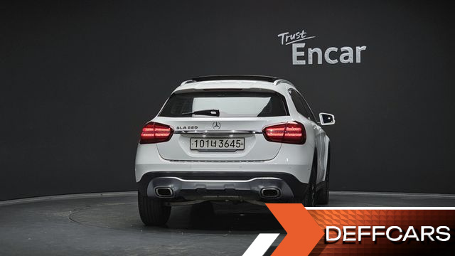 Mercedes GLA-CLASS GLA220 Premium купить на сайте DeffCars