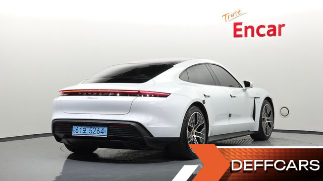 Porsche TAYCAN Base купить на сайте DeffCars