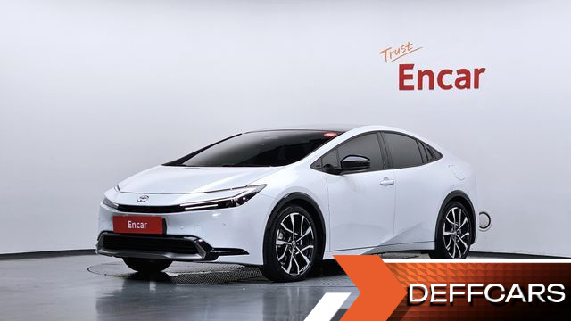 Toyota PRIUS 2.0 PHEV XSE купить на сайте DeffCars