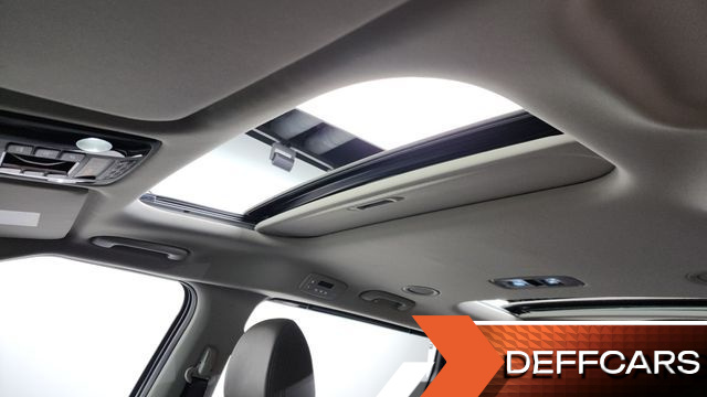 Kia CARNIVAL 9-Seater Noblesse купить на сайте DeffCars