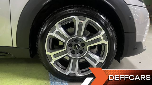 Mini COUNTRYMAN ALL4 Classic Launch Pack 2nd купить на сайте DeffCars