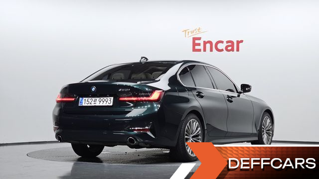 BMW 3-SERIES 320i Luxury купить на сайте DeffCars