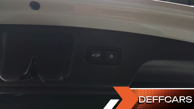 Hyundai PALISADE HEV 2.5T 4WD 9-Seater Exclusive купить на сайте DeffCars