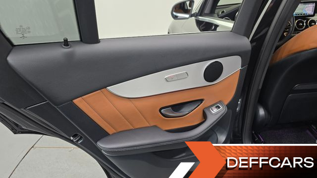 Mercedes GLC-CLASS GLC300 4MATIC Premium купить на сайте DeffCars